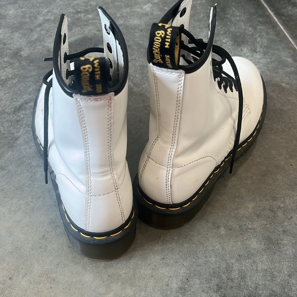 Women’s Doc Martens Size 6 - Picture 5 of 8